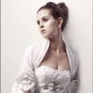 Enzoani Jacket /Bolero J